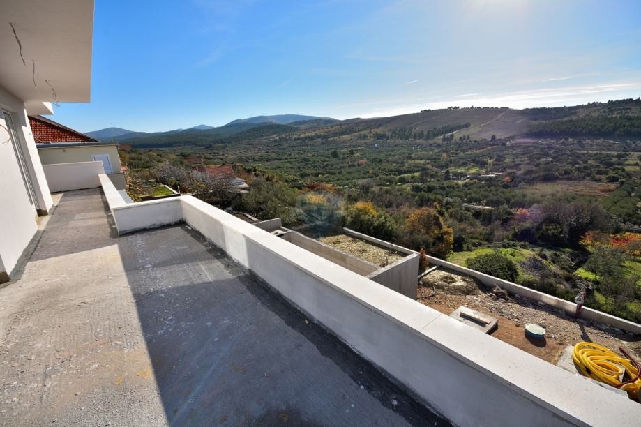 Hiša Donje Polje, Šibenik - Okolica, 264m2