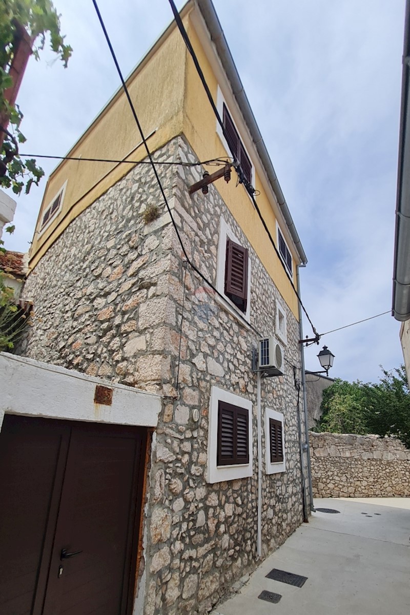 Hiša Krapanj, Šibenik - Okolica, 125m2