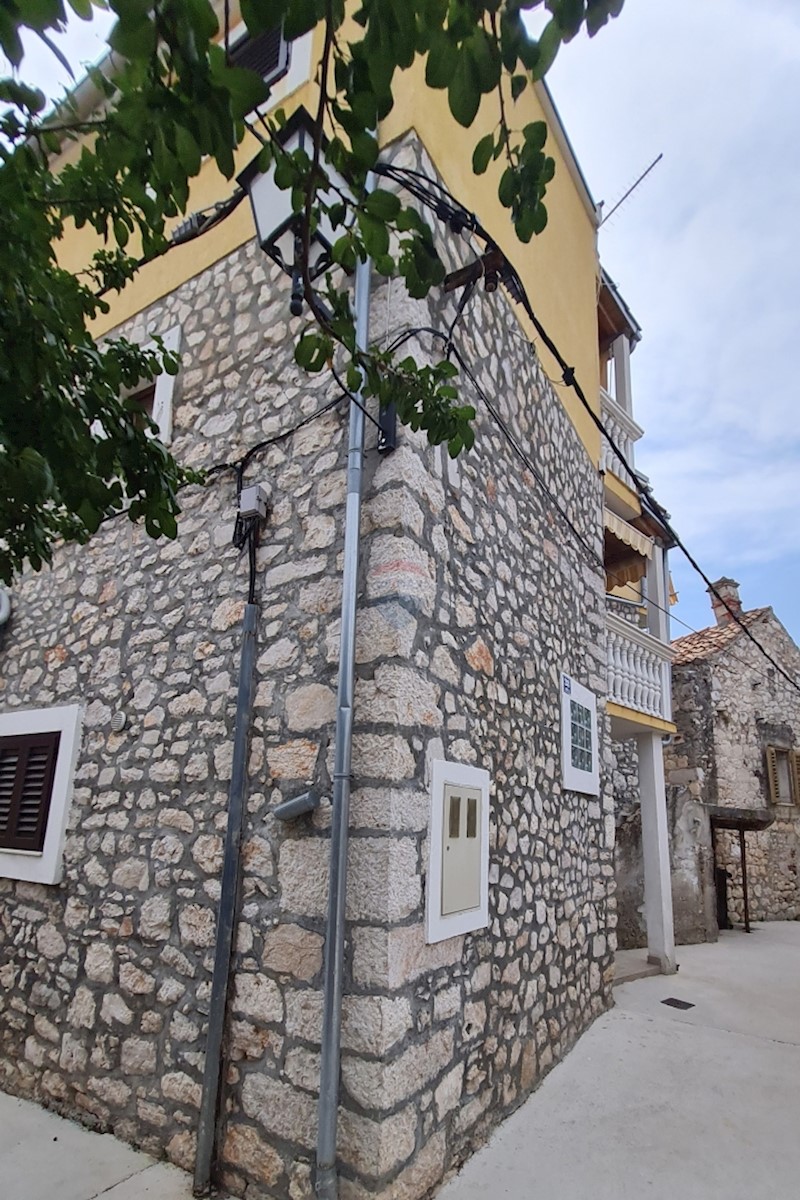 Hiša Krapanj, Šibenik - Okolica, 125m2