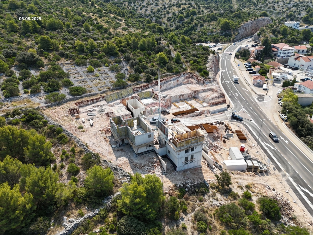 Ekskluzivno dvosobno stanovanje s čudovitim pogledom na morje (A2) - Primošten