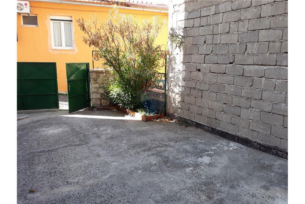 Hiša Varoš, Šibenik, 174m2