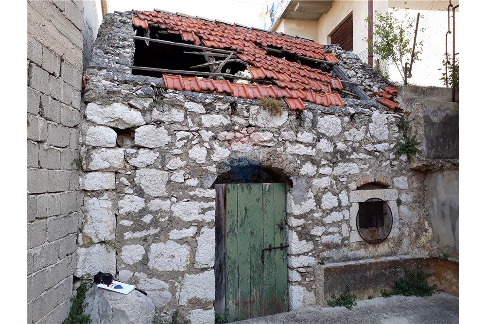 Hiša Varoš, Šibenik, 174m2