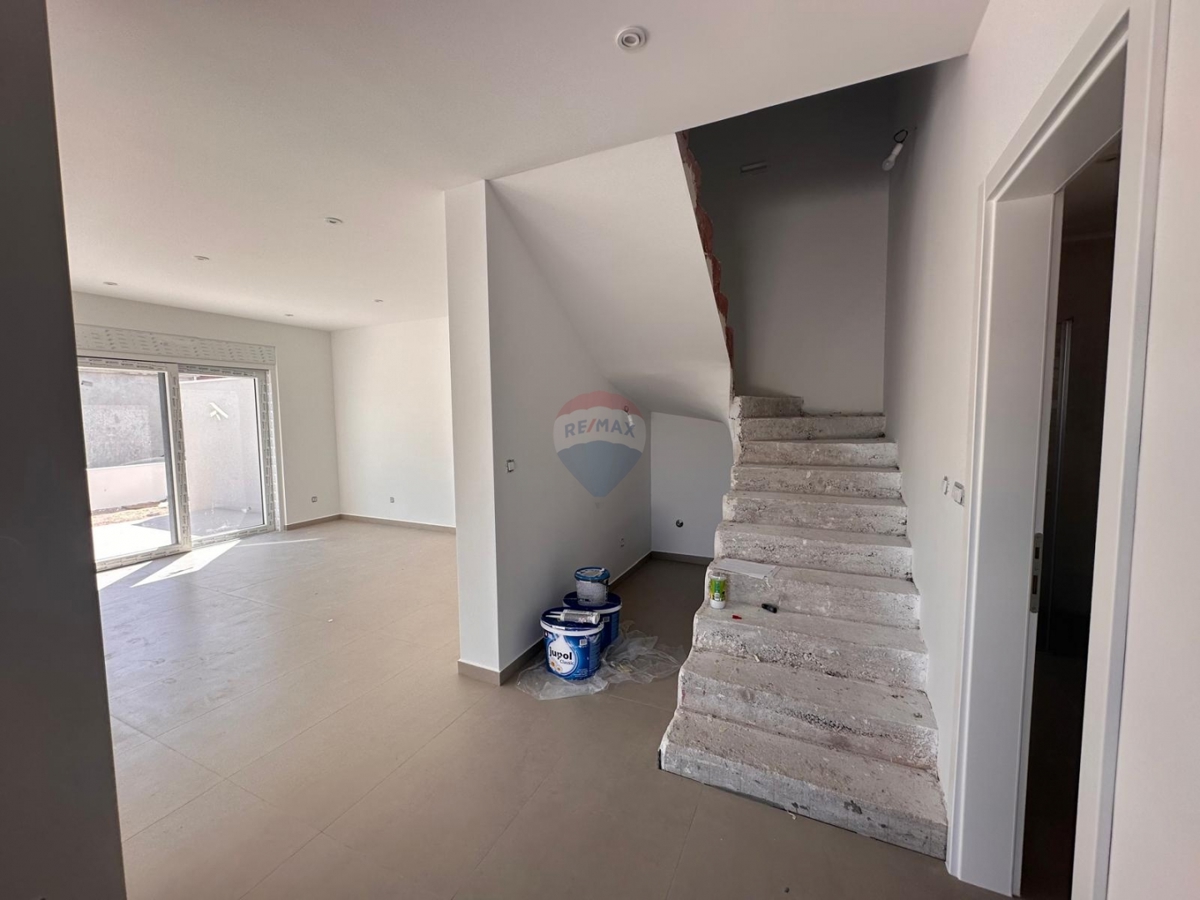 Hiša Vodice, 116m2