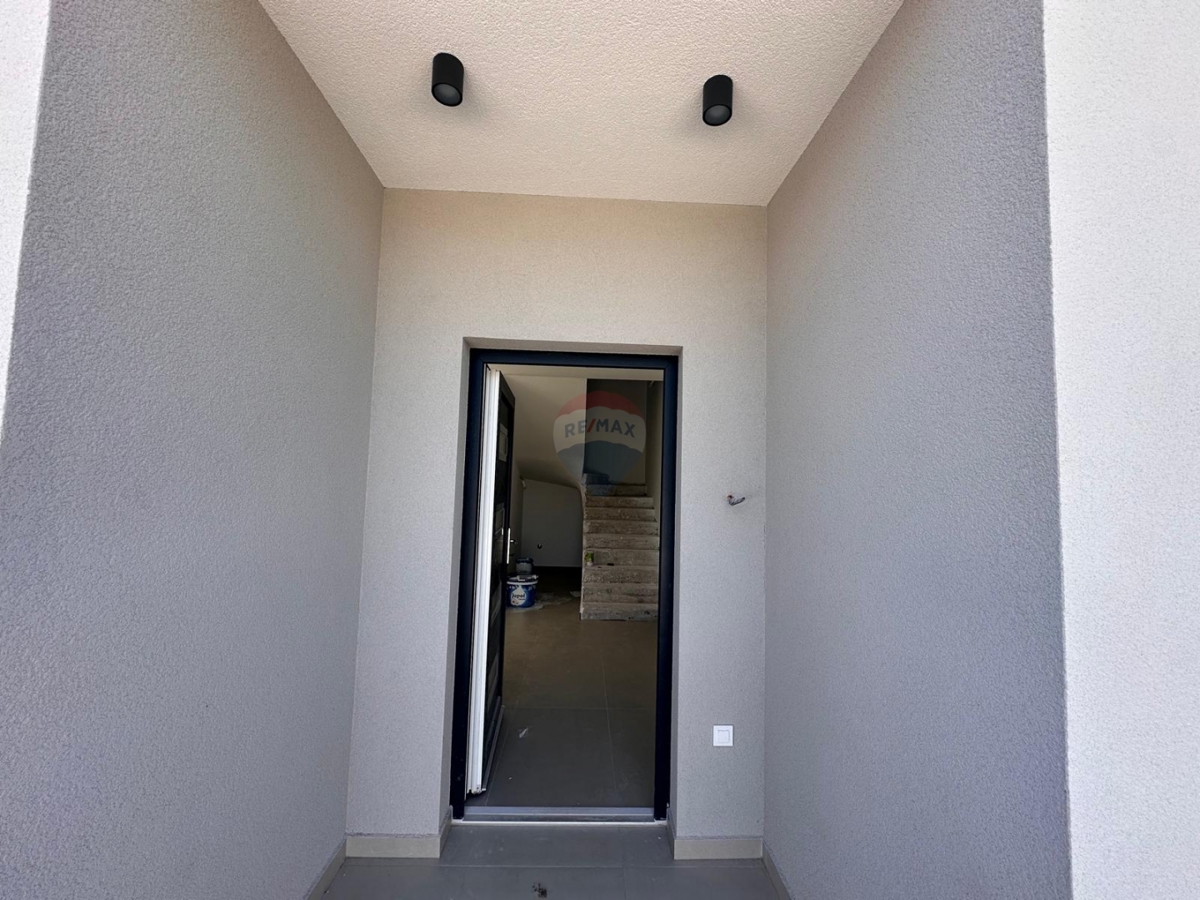 Hiša Vodice, 116m2