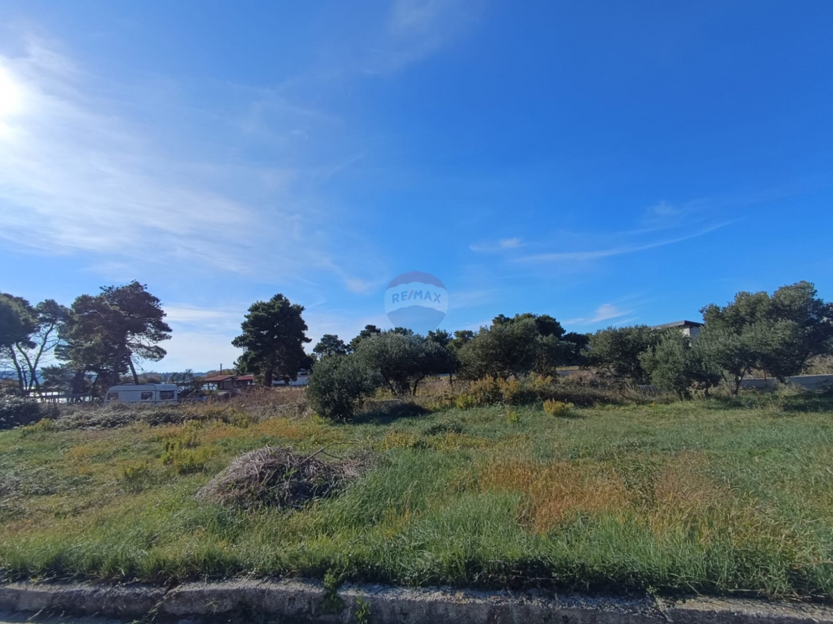 Zemljišče Vodice, 635m2