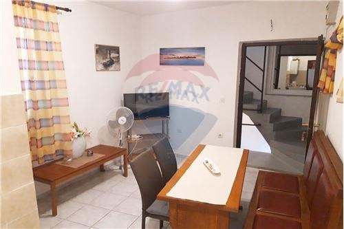 Hiša Tisno, 290m2