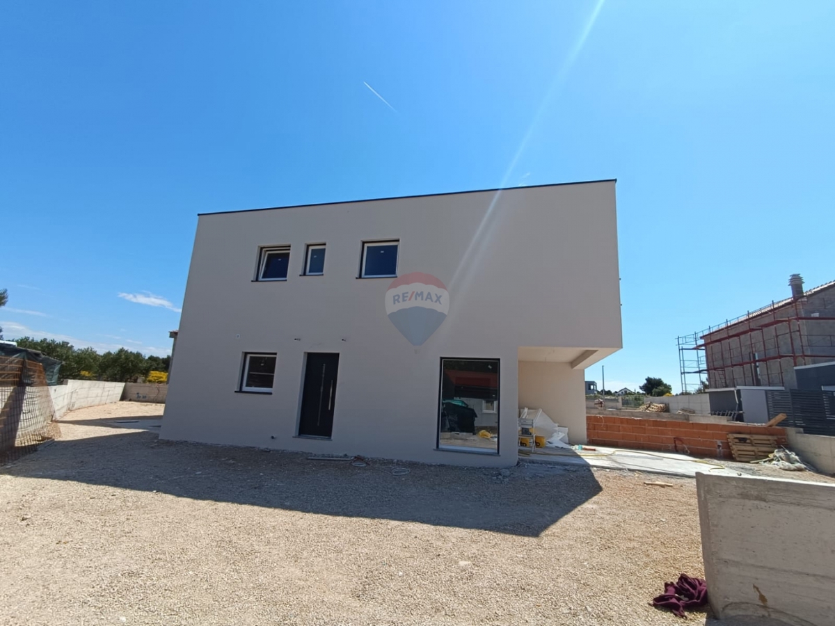 Hiša Pirovac, 99,40m2