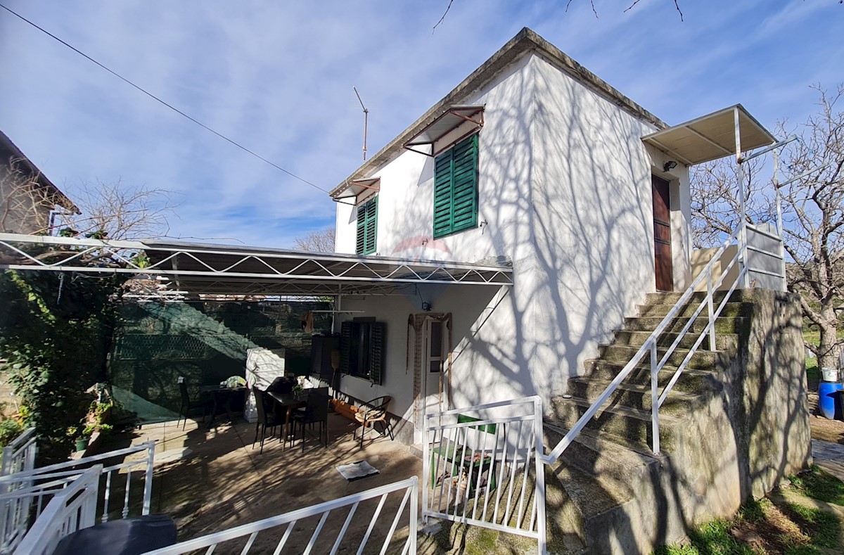 Hiša Gornje Ražine, Šibenik, 36m2