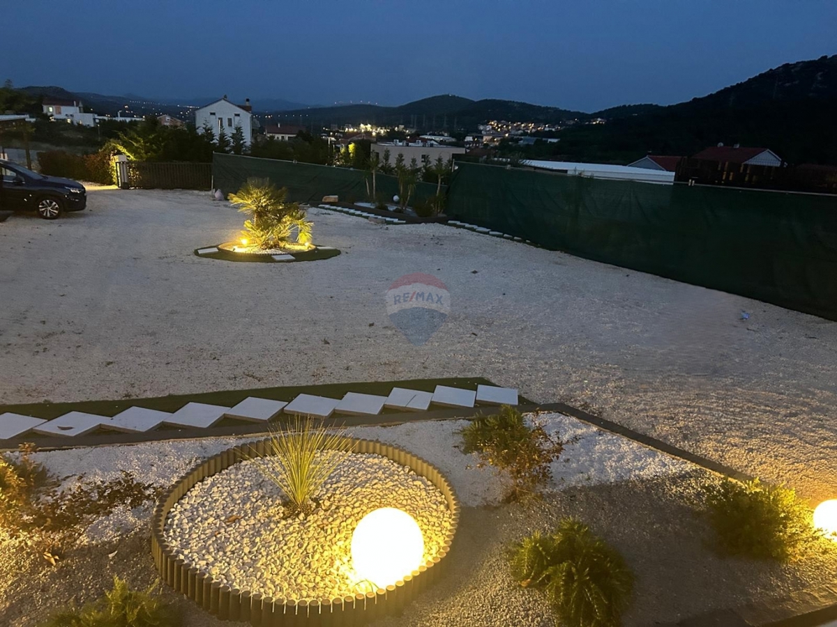 Hiša Bilice, Šibenik - Okolica, 107m2