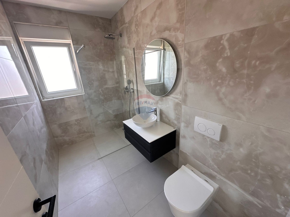 Stanovanje / Apartma Vodice, 85,15m2