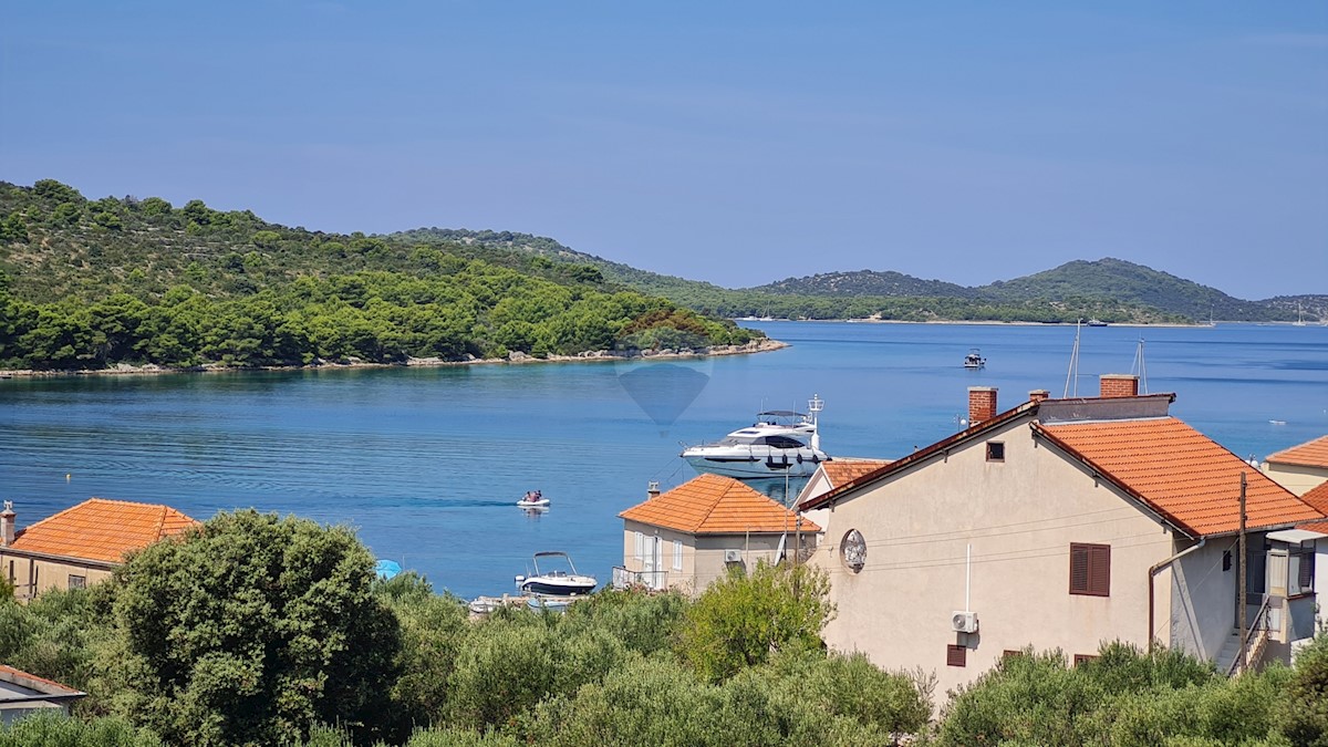 Hiša Kaprije, Šibenik - Okolica, 166m2