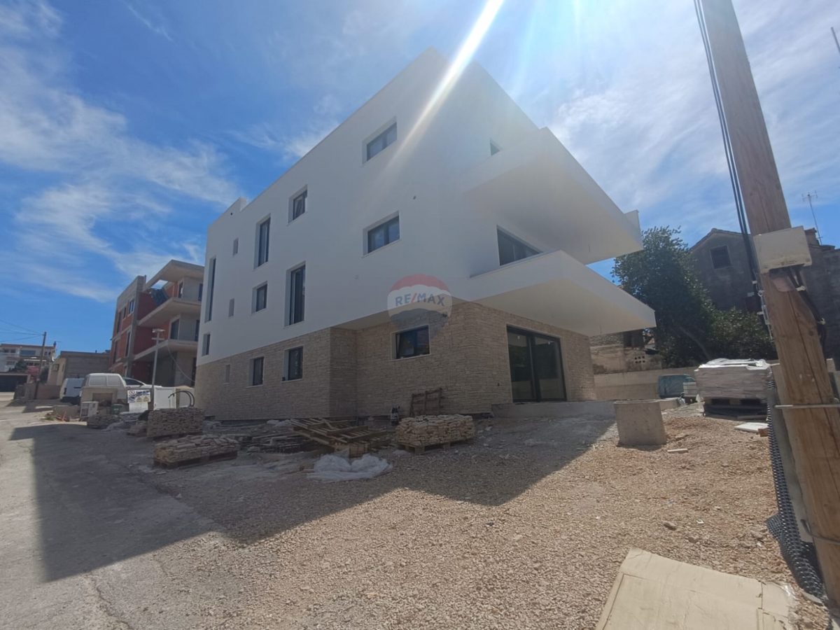 Stanovanje / Apartma Vodice, 120m2