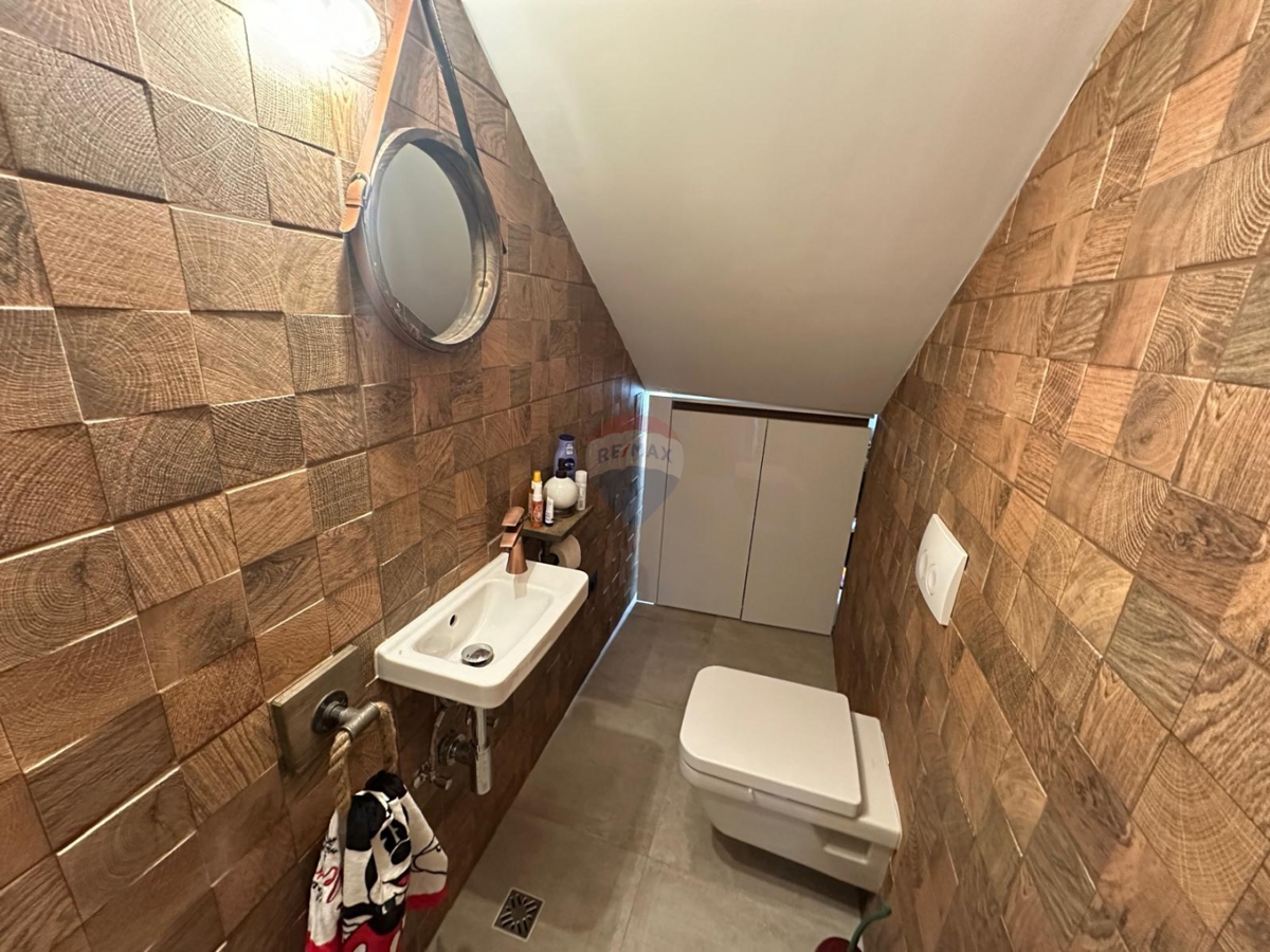 Stanovanje / Apartma Vidici, Šibenik, 157,46m2
