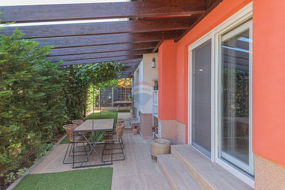 Stanovanje / Apartma Vidici, Šibenik, 157,46m2