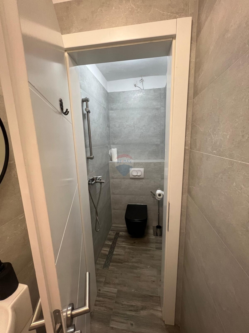 Stanovanje / Apartma Tisno, 69m2