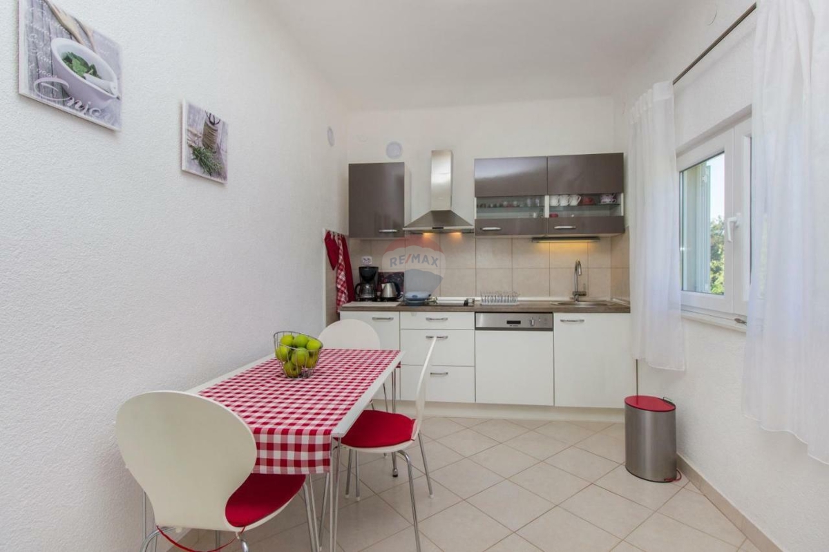 Stanovanje / Apartma Lozovac, Šibenik - Okolica, 59m2