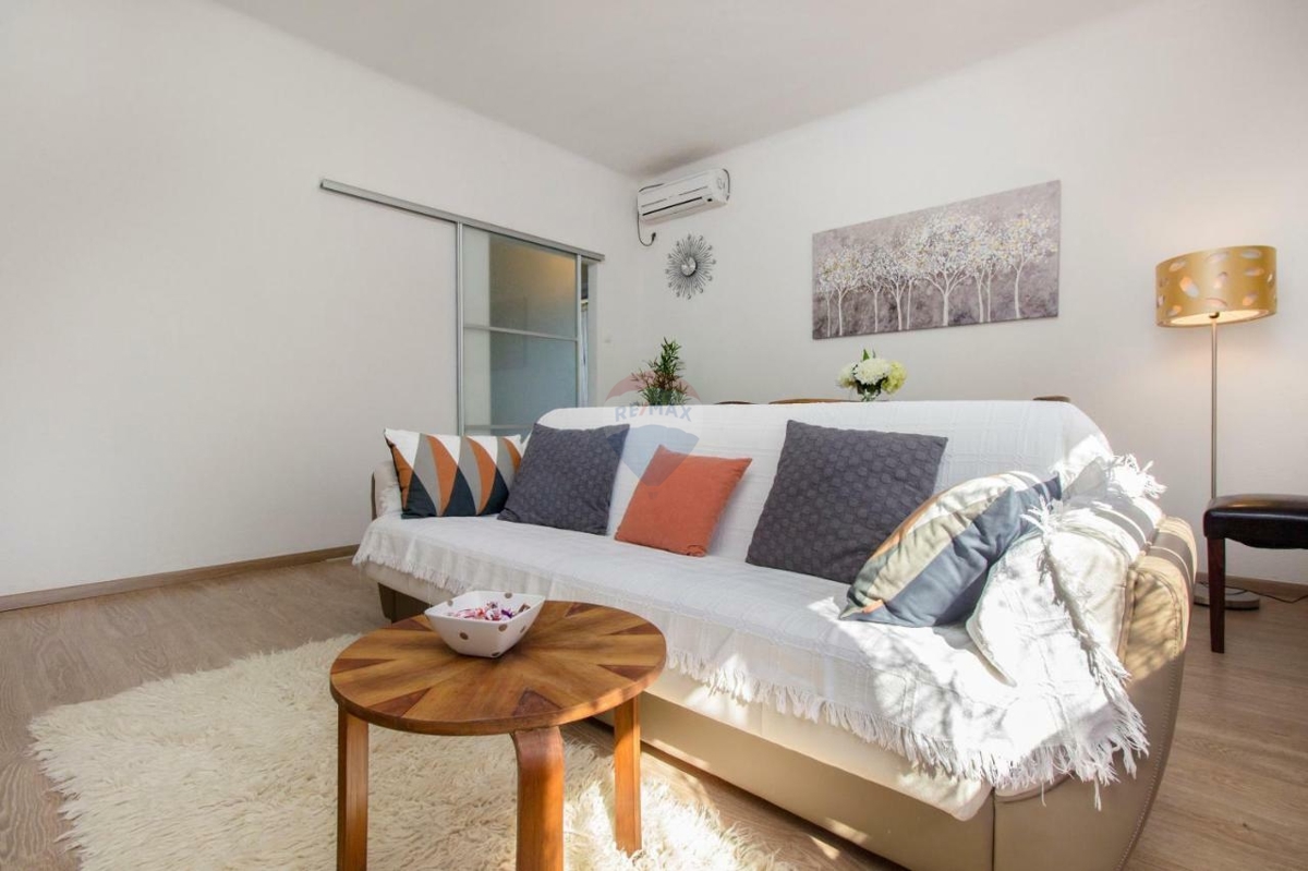 Stanovanje / Apartma Lozovac, Šibenik - Okolica, 59m2