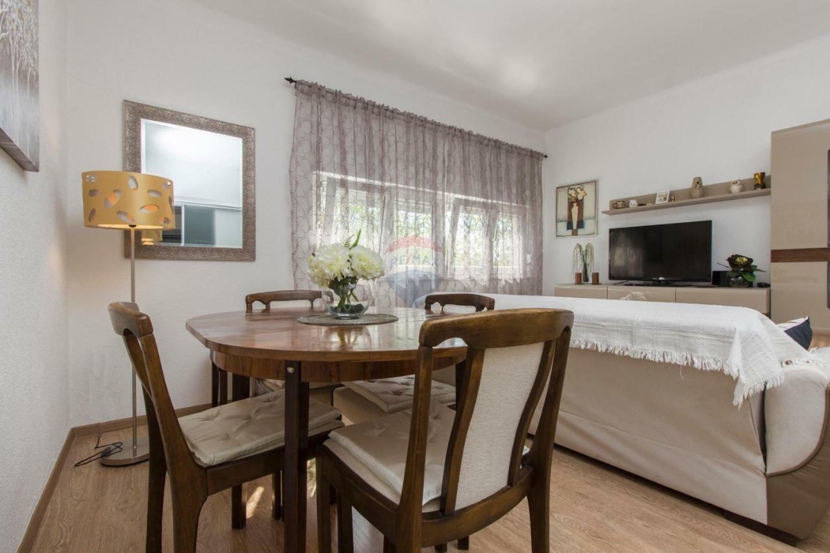Stanovanje / Apartma Lozovac, Šibenik - Okolica, 59m2