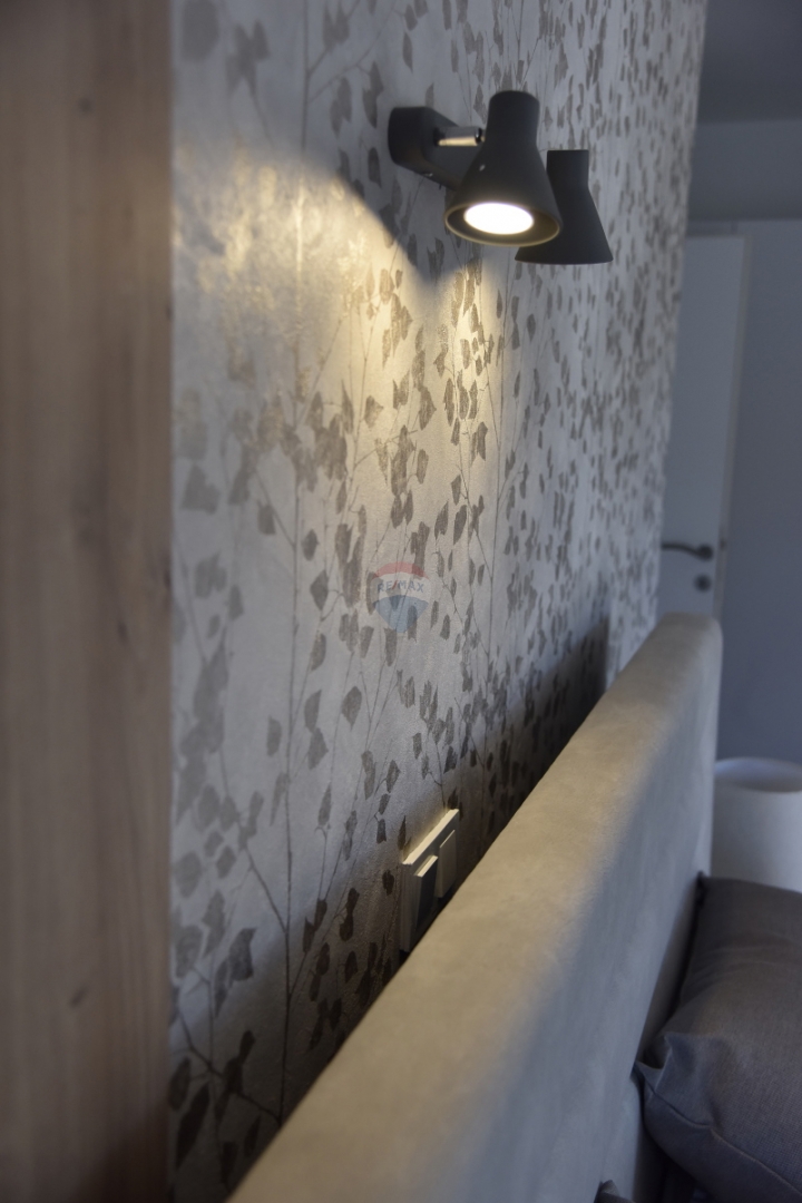 Hiša Tribunj, 137m2