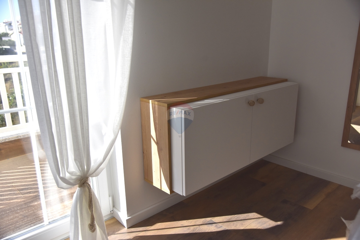 Hiša Tribunj, 137m2