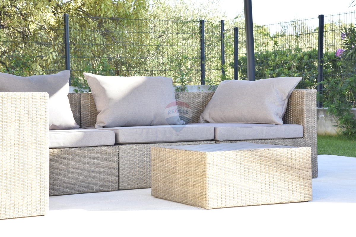 Hiša Tribunj, 137m2