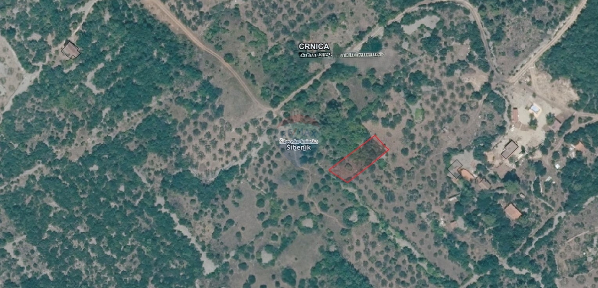 Zemljišče Njivice, Šibenik, 586m2