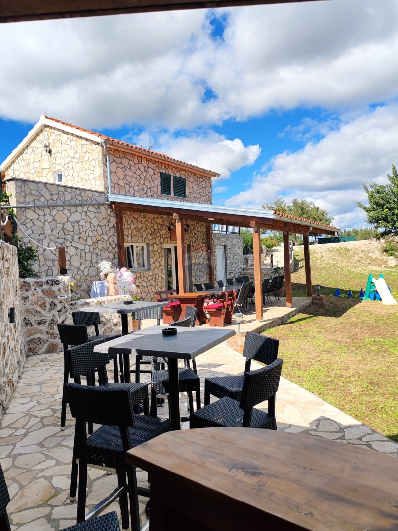 Hiša Jadrija, Šibenik - Okolica, 125m2