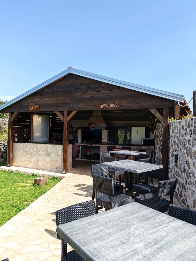 Hiša Jadrija, Šibenik - Okolica, 125m2