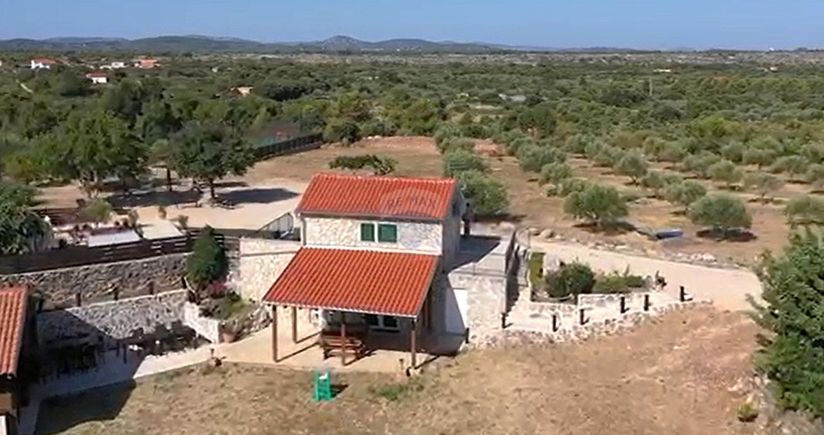 Hiša Jadrija, Šibenik - Okolica, 125m2