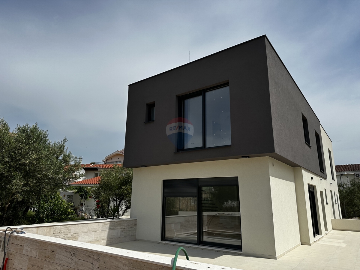 Hiša Srima, Vodice, 136,80m2