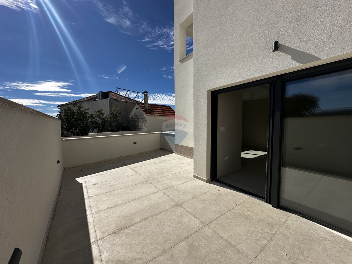 Stanovanje / Apartma Rogoznica, 77,02m2