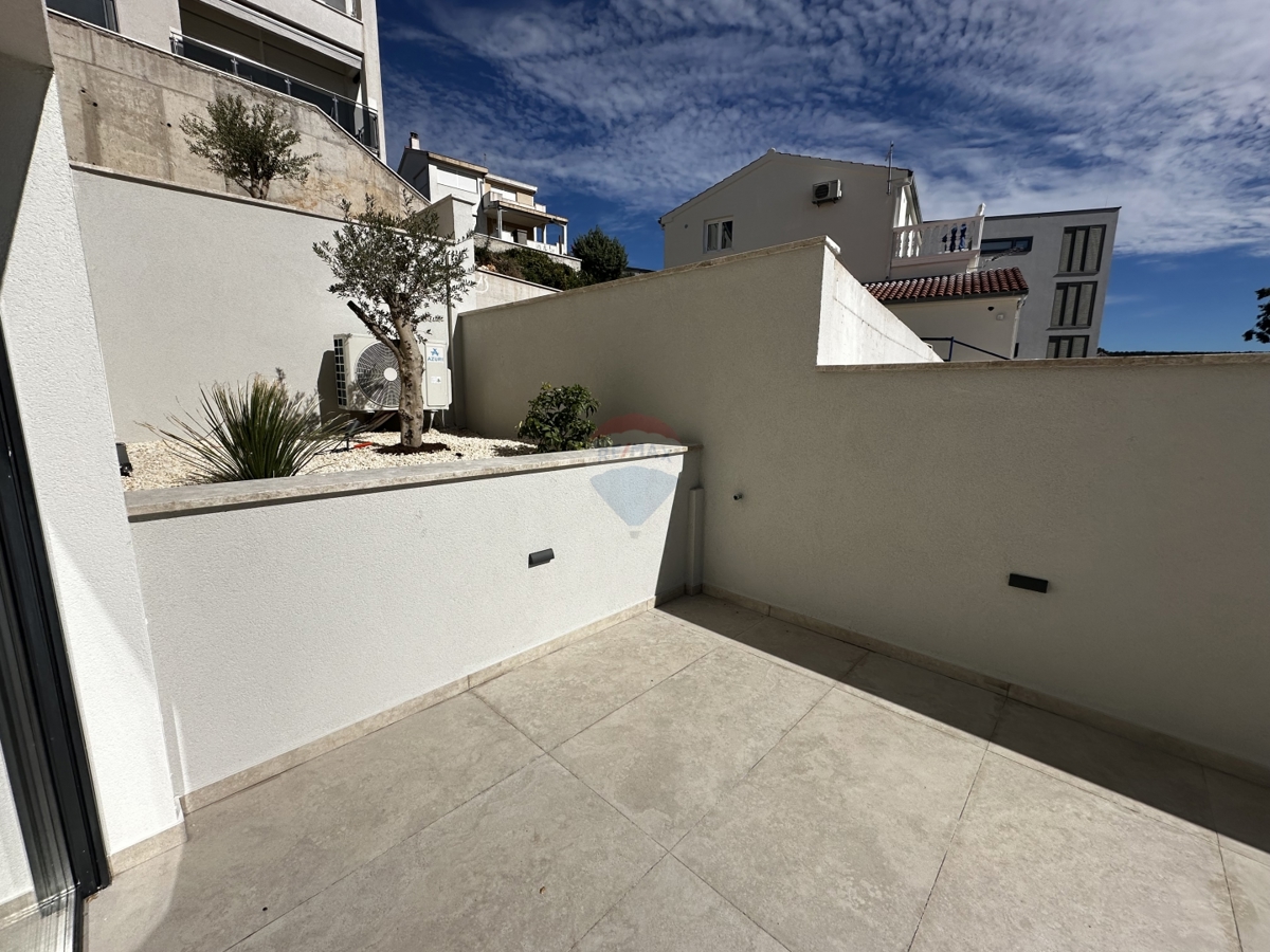 Stanovanje / Apartma Rogoznica, 77,02m2