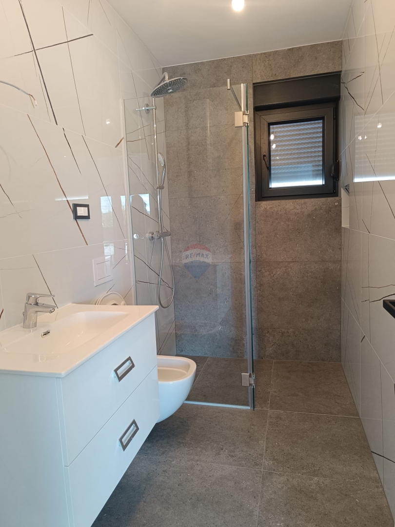 Stanovanje / Apartma Murter, 86,50m2