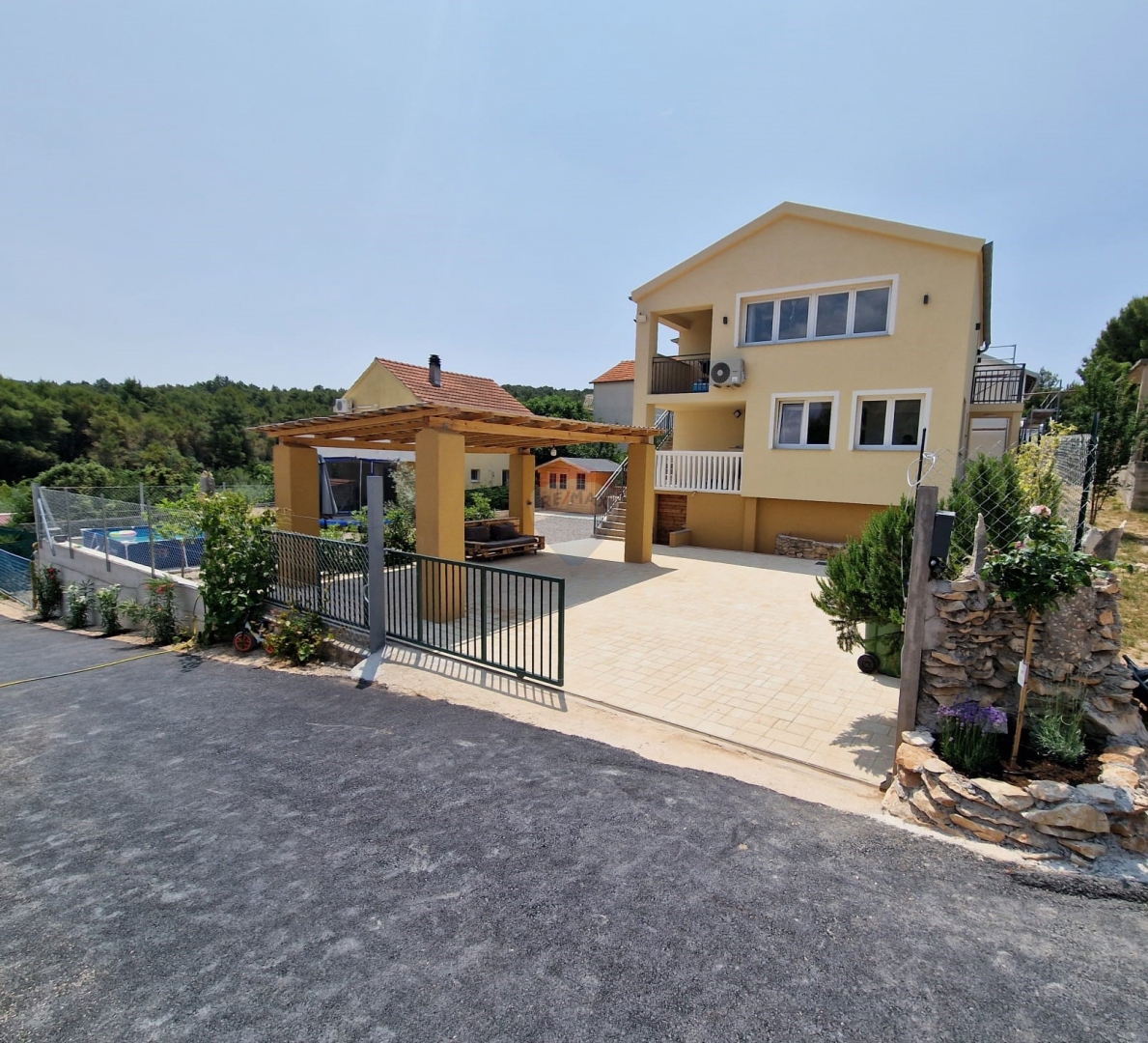 Hiša Brodarica, Šibenik - Okolica, 120m2