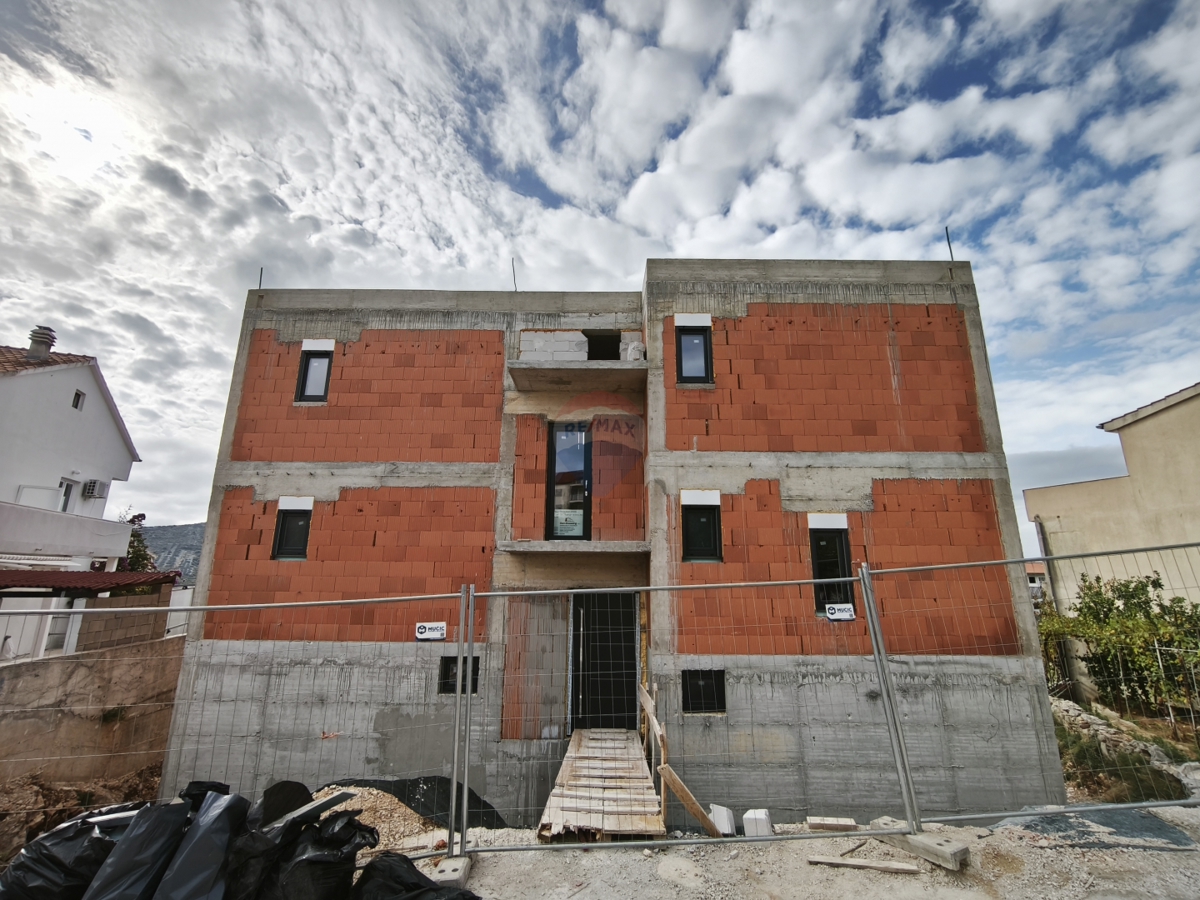 Dvoetažno stanovanje s čudovitim razgledom, Primošten