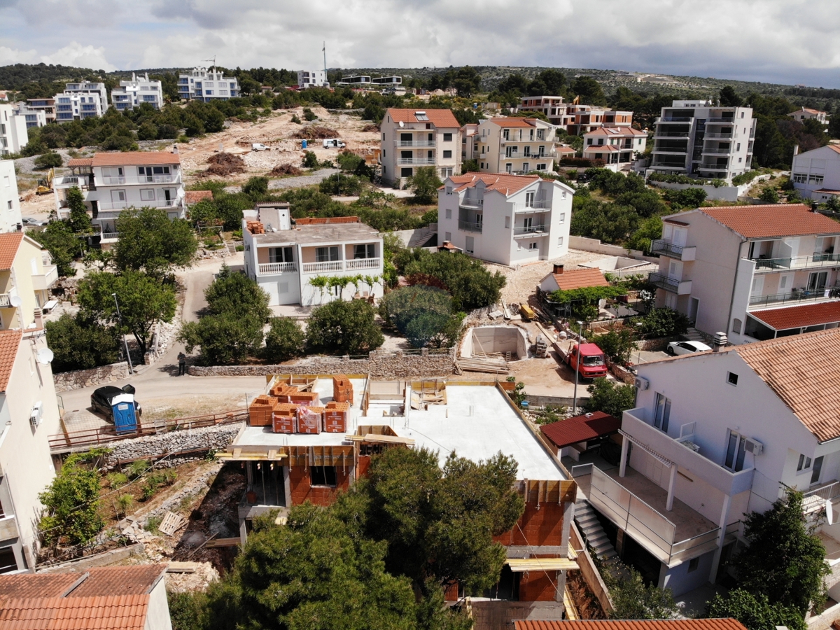 Dvoetažno stanovanje s čudovitim razgledom, Primošten