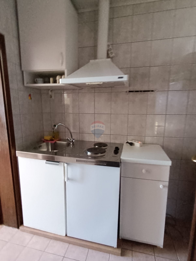 Hiša Brodarica, Šibenik - Okolica, 340m2