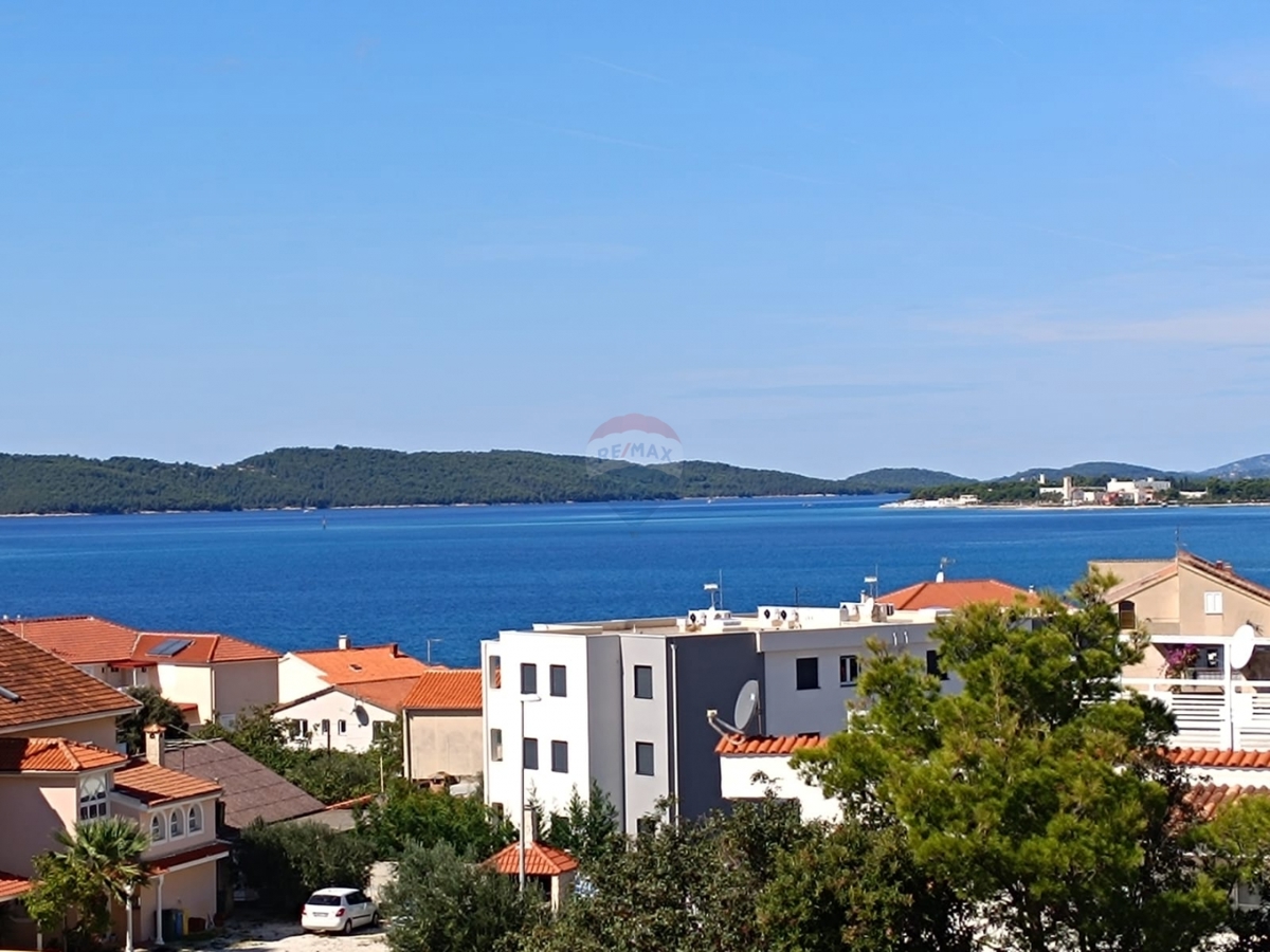 Hiša Brodarica, Šibenik - Okolica, 340m2