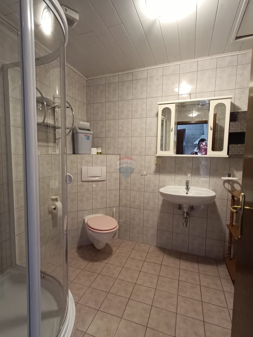 Hiša Brodarica, Šibenik - Okolica, 340m2