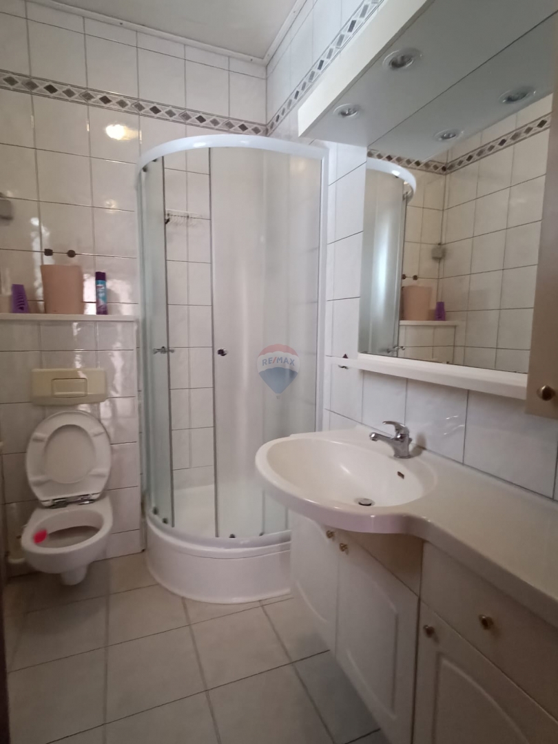 Hiša Brodarica, Šibenik - Okolica, 340m2