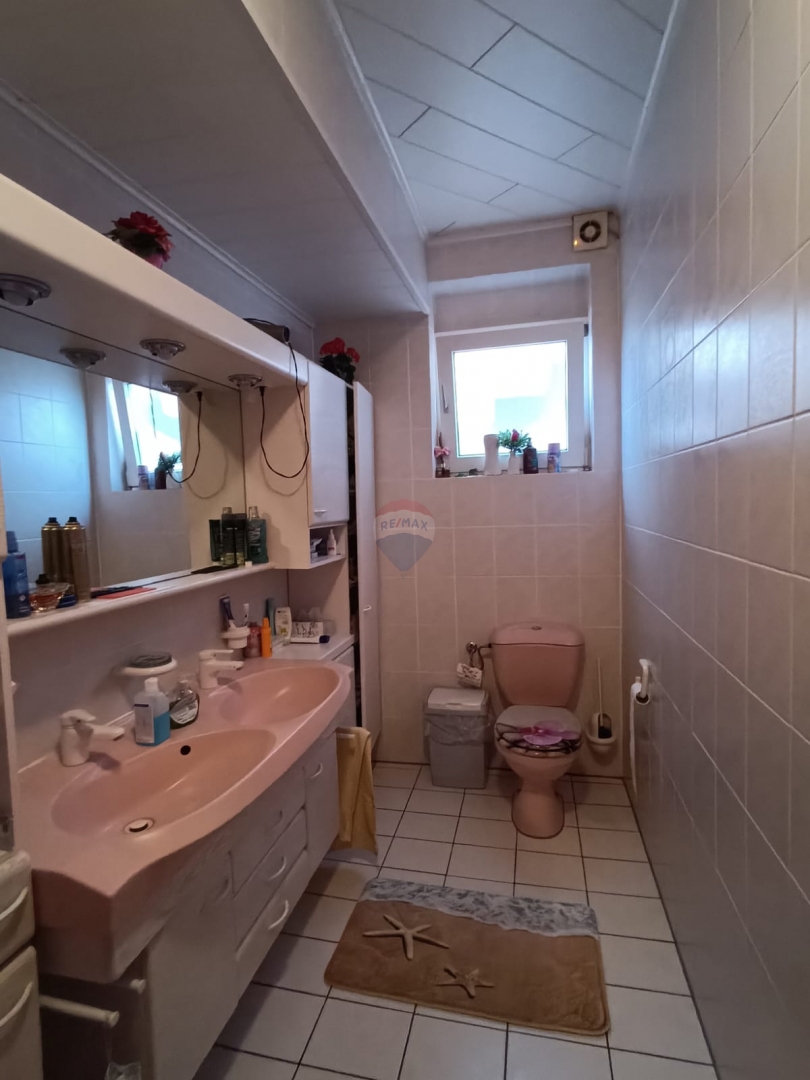 Hiša Brodarica, Šibenik - Okolica, 340m2