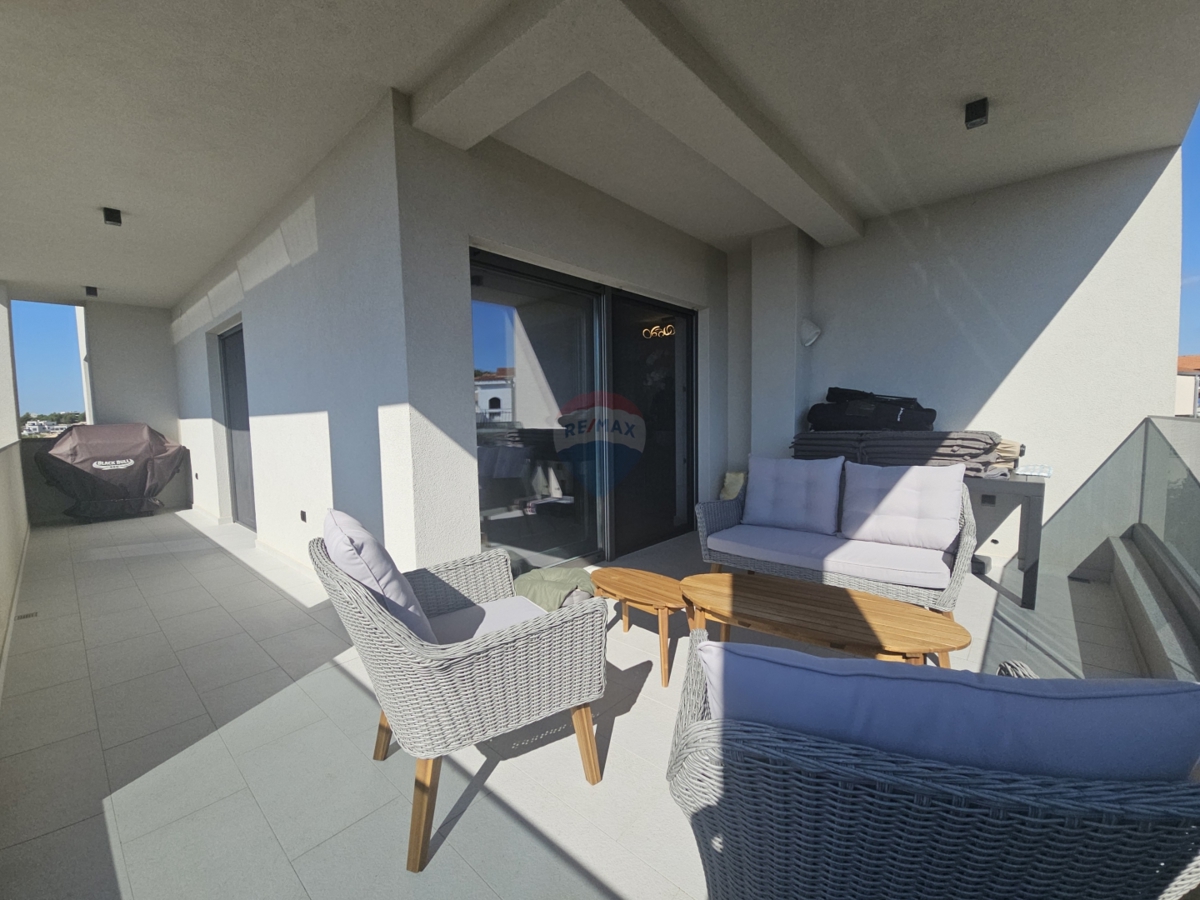 Stanovanje / Apartma Brodarica, Šibenik - Okolica, 135,28m2