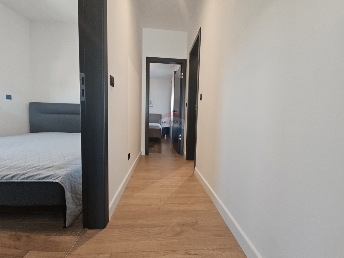 Stanovanje / Apartma Brodarica, Šibenik - Okolica, 135,28m2