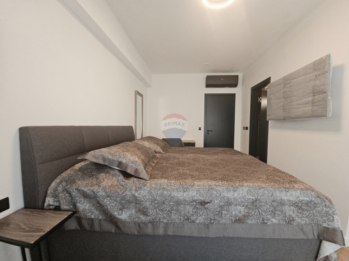 Stanovanje / Apartma Brodarica, Šibenik - Okolica, 135,28m2