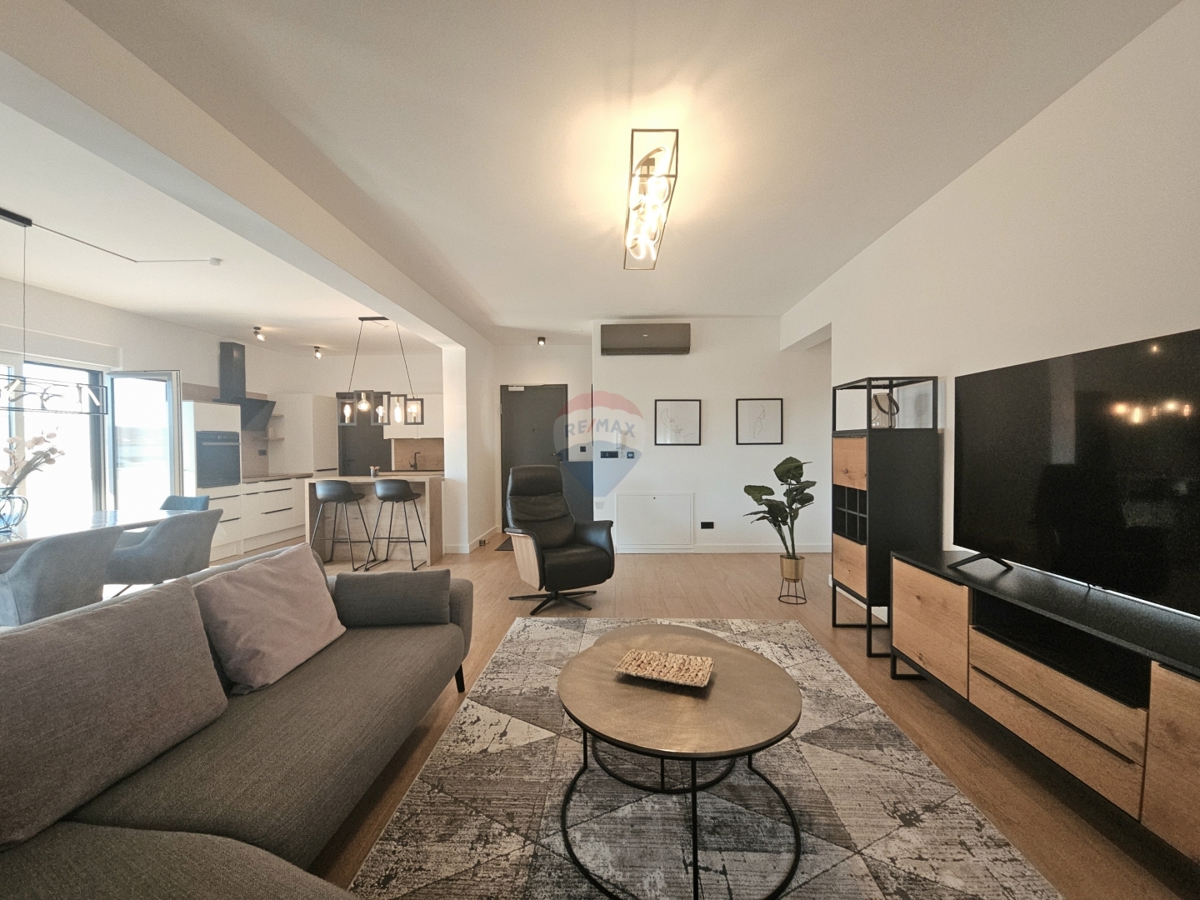 Stanovanje / Apartma Brodarica, Šibenik - Okolica, 135,28m2