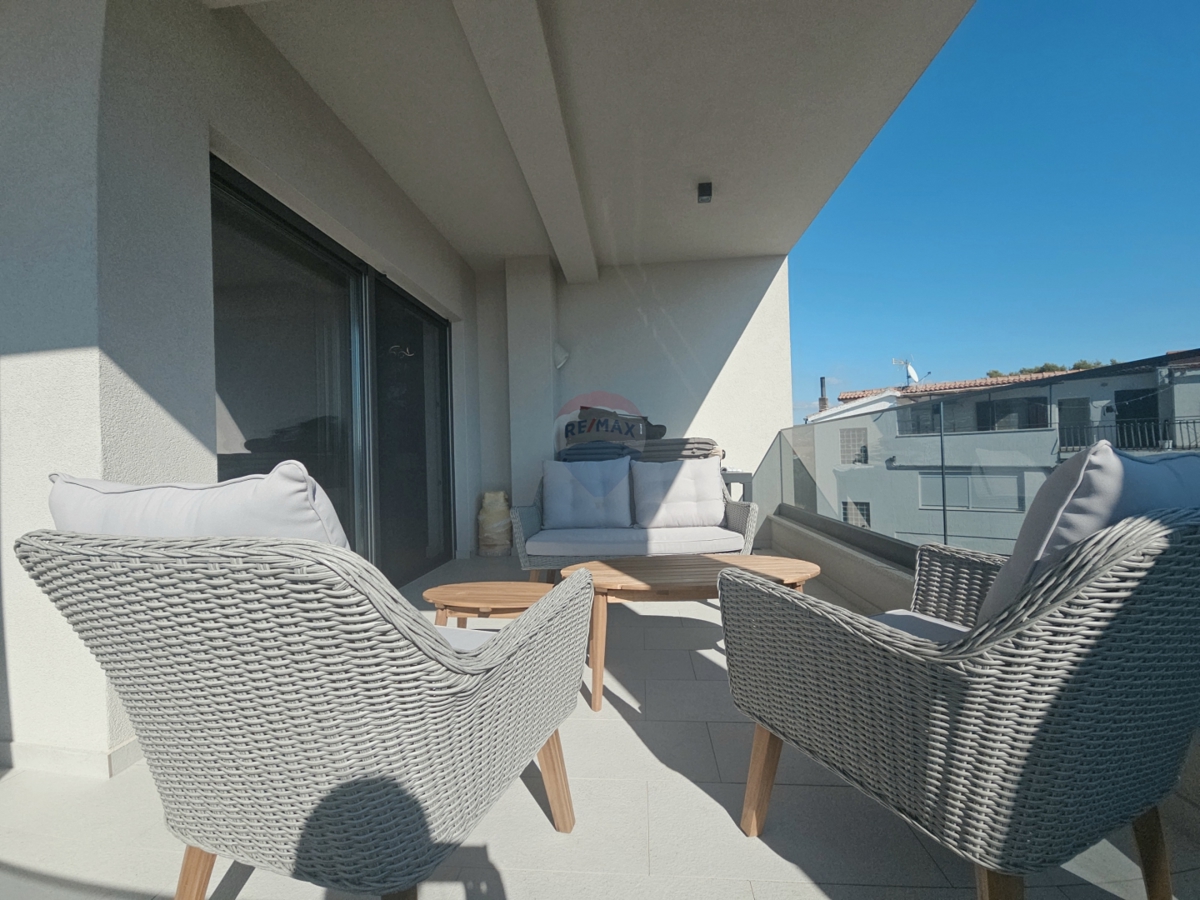 Stanovanje / Apartma Brodarica, Šibenik - Okolica, 135,28m2