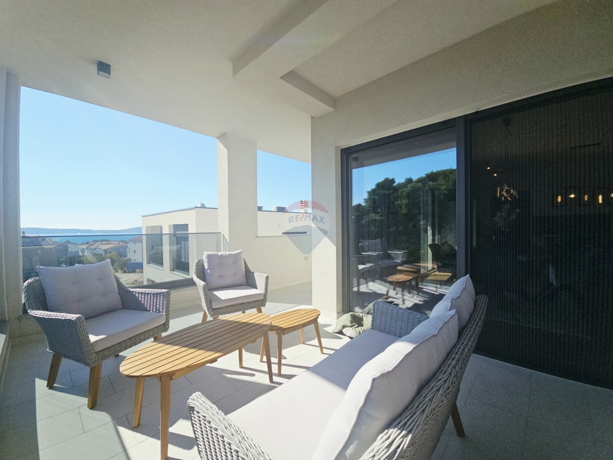 Stanovanje / Apartma Brodarica, Šibenik - Okolica, 135,28m2