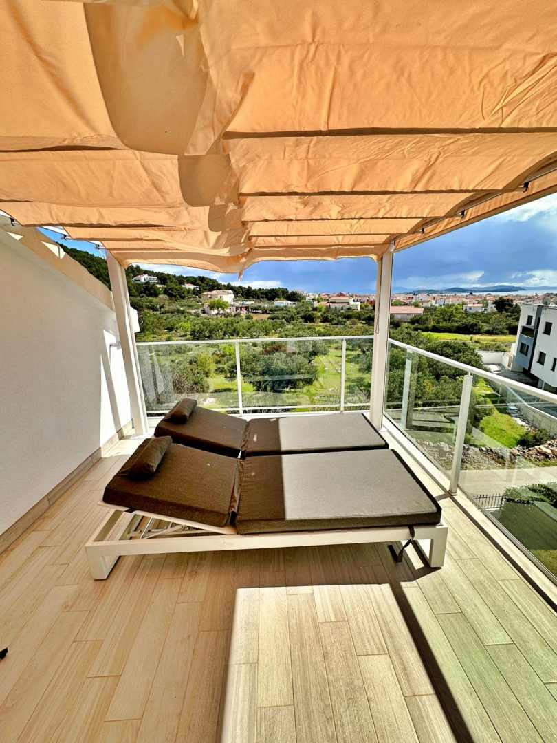 Hiša Tribunj, 438m2