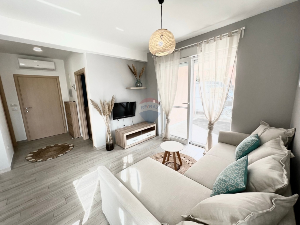 Hiša Tribunj, 438m2