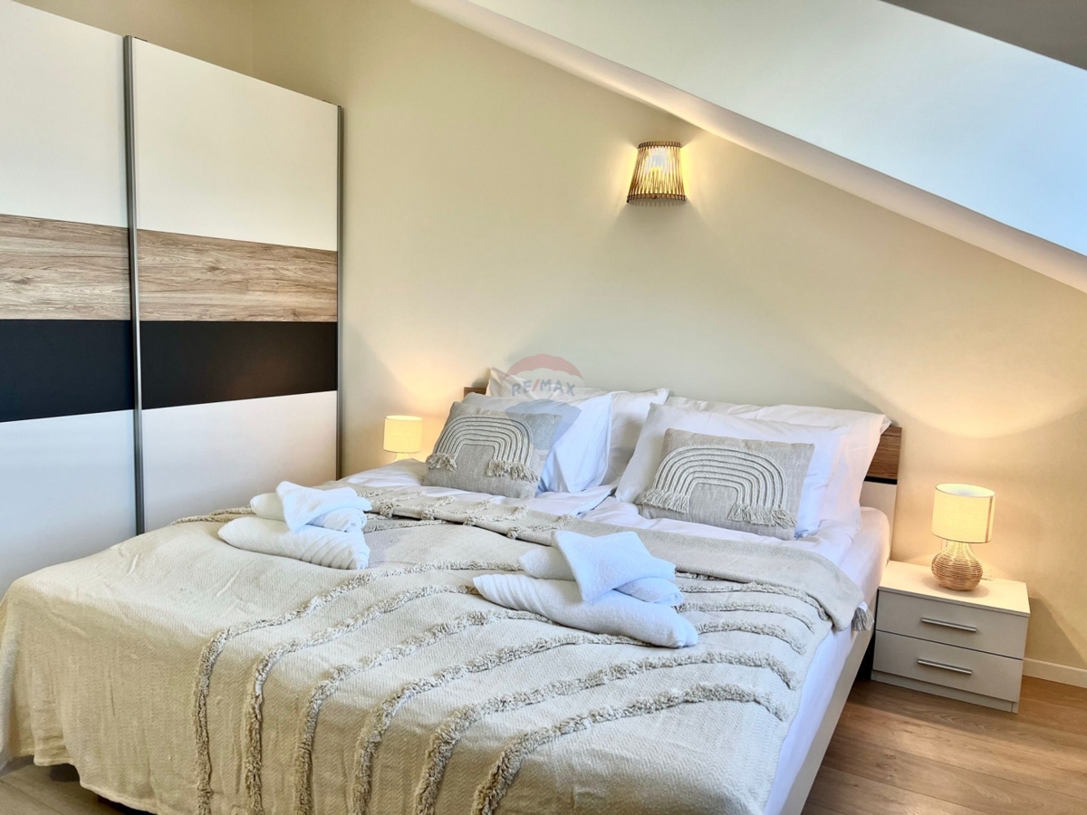 Hiša Tribunj, 438m2